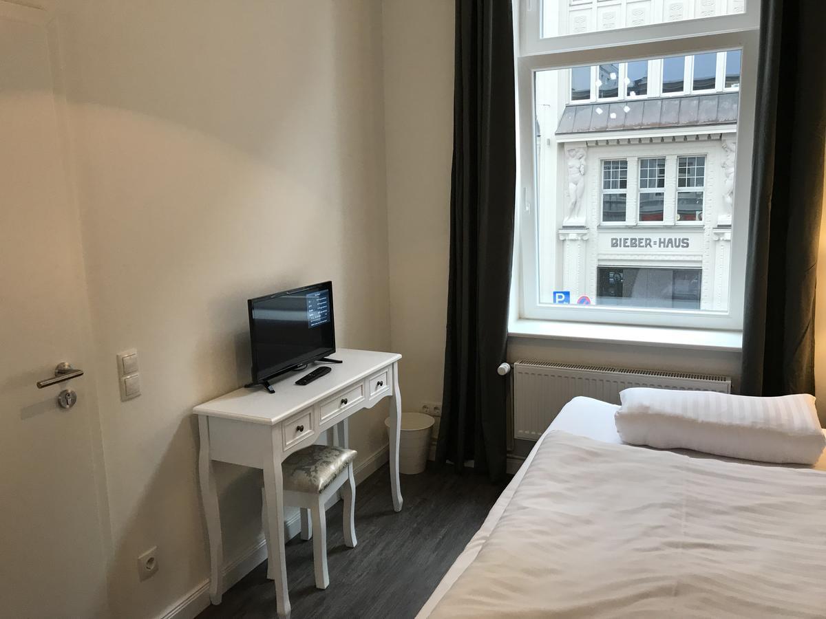 Hotel Fame Am Hauptbahnhof هامبورغ المظهر الخارجي الصورة